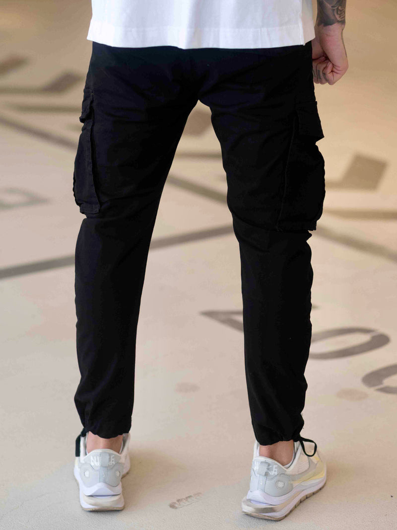 SCAPEGRACE REGULAR BLACK CARGO PANTS